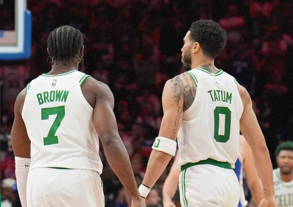  塔图姆末节独揽18分，凯尔特人加时险胜热火豪取六连胜